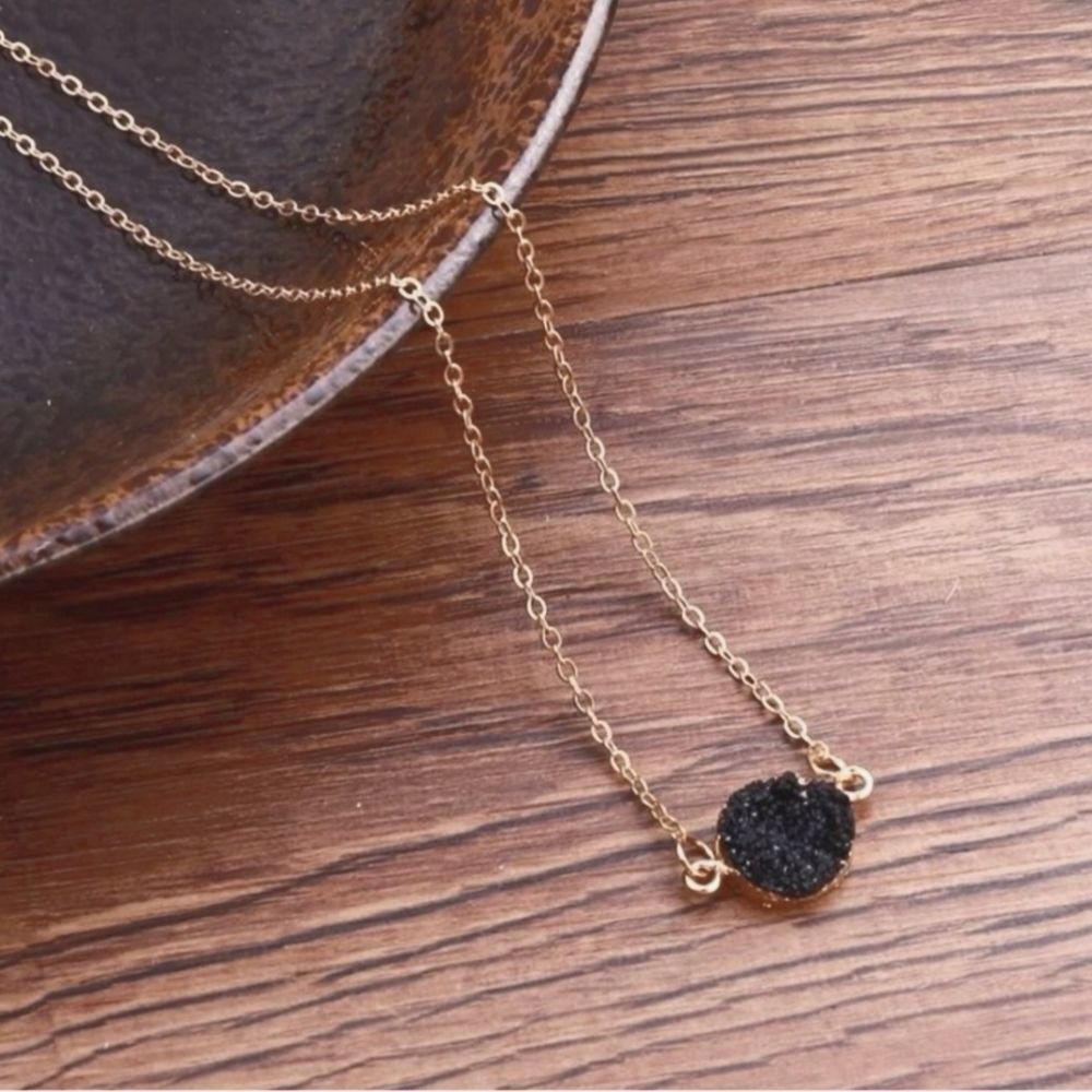 Dainty black crystal necklace